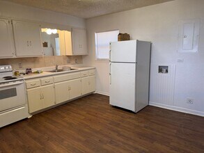 4602 Detroit Ave in Lubbock, TX - Building Photo - Building Photo