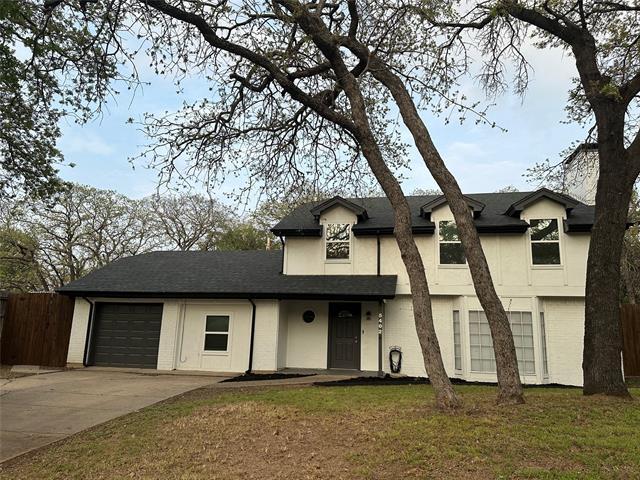 5402 Falcon Wood Ct in Arlington, TX - Building Photo - Building Photo