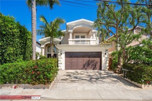 1029 33rd St in Manhattan Beach, CA - Building Photo
