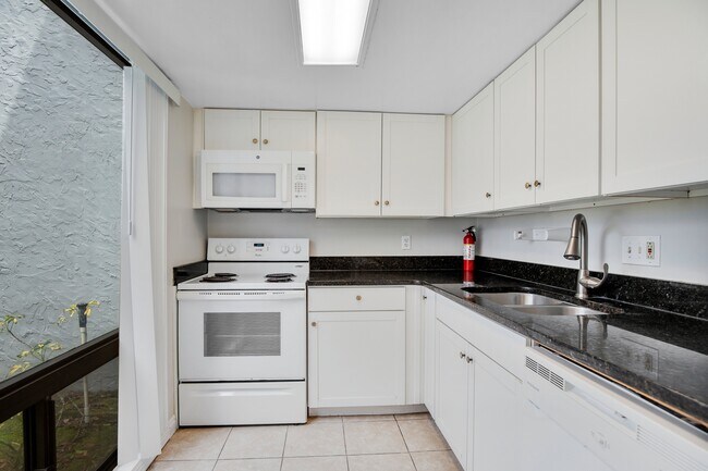 property at 10 Sheoah Blvd