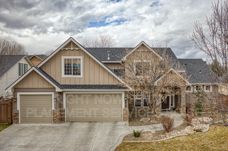 4915 S Townsend Pl in Boise, ID - Foto de edificio