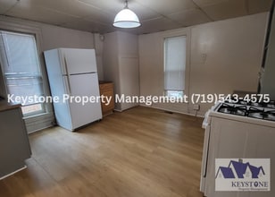 1120 Pine St in Pueblo, CO - Building Photo - Building Photo