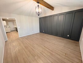 1723 N Tallowood Dr in Lake Charles, LA - Building Photo