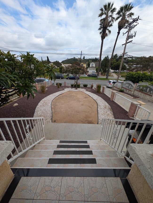 2721 Montezuma Ave in Alhambra, CA - Building Photo - Building Photo