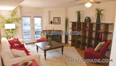 345 Franklin St in Cambridge, MA - Building Photo - Building Photo