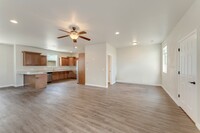 2495 W Pikes Peak Dr in Flagstaff, AZ - Building Photo - Building Photo