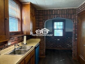 5120 Cedar Ave S in Minneapolis, MN - Building Photo - Building Photo