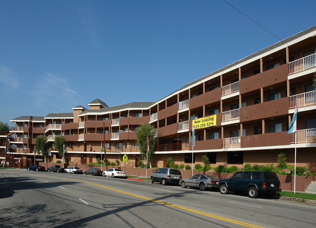 South Glen in Los Angeles, CA - Foto de edificio - Building Photo