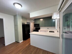 1400 Fairground St in Taylor, TX - Building Photo - Building Photo