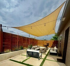 3889 Sam Cir, Unit 2506 in Dallas, TX - Foto de edificio - Building Photo