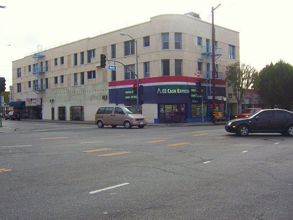 2532 DALY STREET in Los Angeles, CA - Building Photo