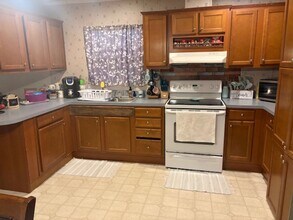 761 Fish Dam Creek Rd in Millers Creek, NC - Building Photo - Building Photo