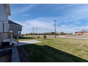 10226 Arrowwood Path in Woodbury, MN - Building Photo - Building Photo