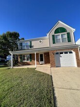 3701 Castlewood Dr in Virginia Beach, VA - Building Photo - Building Photo