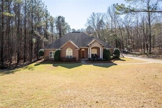 124 Pine Bark Ct in Wetumpka, AL - Building Photo - Building Photo