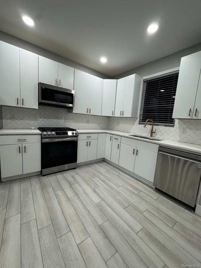 property at 588 W Broadway