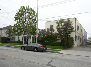 1826 N Normandie Ave in Los Angeles, CA - Building Photo - Building Photo