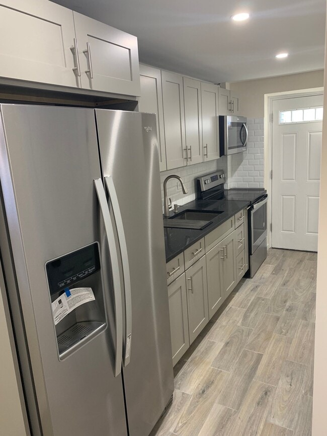 property at 618 Valley Ave