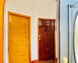 5221 SW 154th Pl in Miami, FL - Building Photo - Building Photo