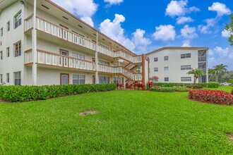 18 Mansfield A in Boca Raton, FL - Building Photo - Building Photo