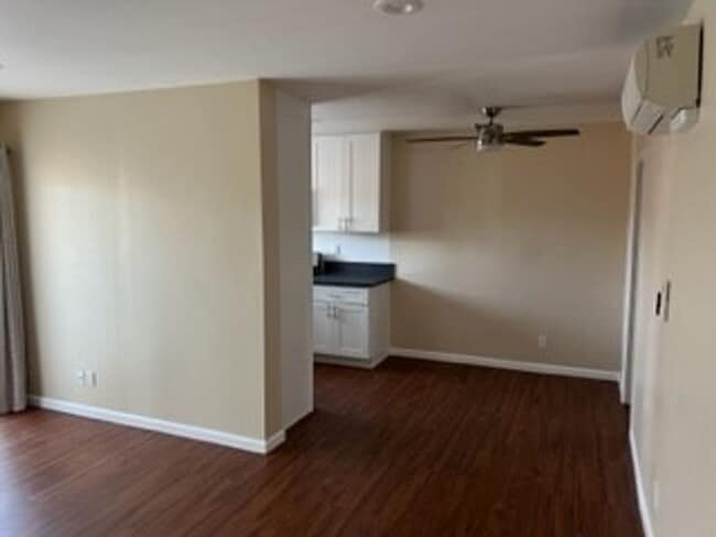4748 Bancroft St in San Diego, CA - Foto de edificio - Building Photo