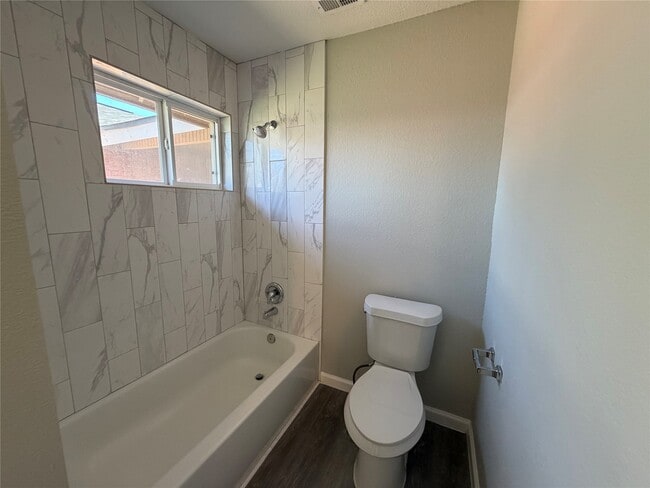 14830 Hiram Clarke Rd in Houston, TX - Building Photo - Building Photo