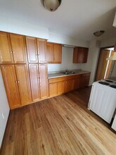 405 N East Ave. (16 Unit) in Waukesha, WI - Foto de edificio - Interior Photo