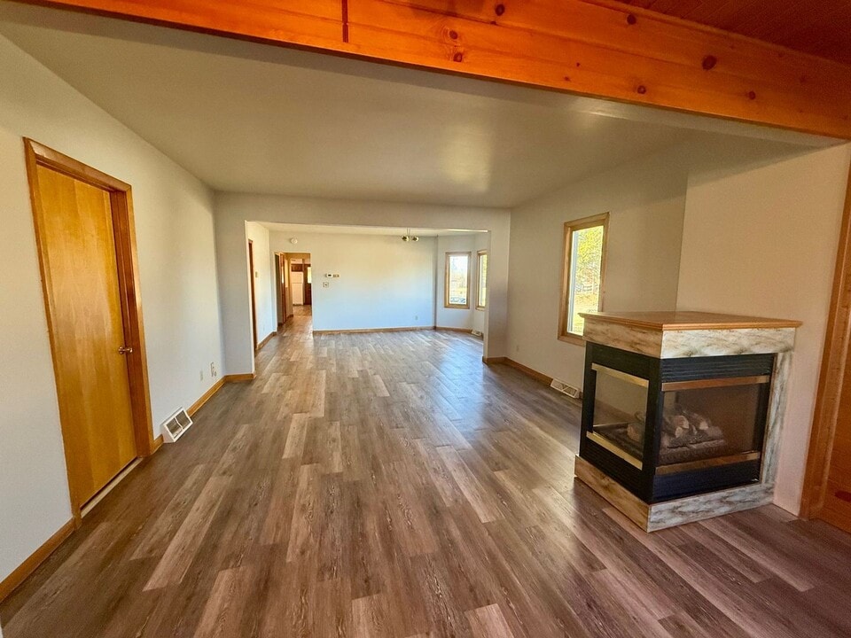 W10705 Enterprise Lake Rd in Elcho, WI - Building Photo