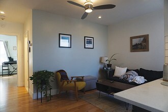 14 Warren St in Cambridge, MA - Building Photo - Building Photo