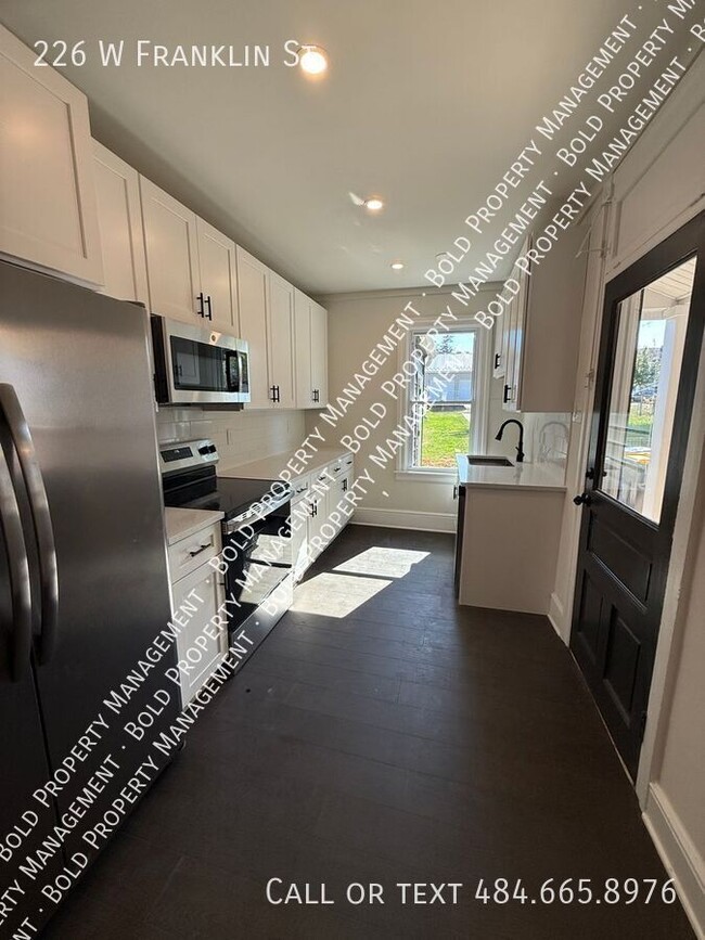 property at 226 W Franklin St