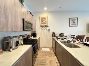 4111 N Narragansett Ave in Chicago, IL - Building Photo - Building Photo