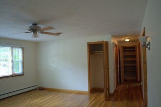 33 Autran Ave in North Andover, MA - Building Photo - Building Photo