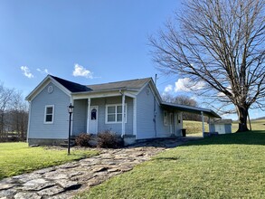 3663 Victory Ave in Grafton, WV - Building Photo - Building Photo