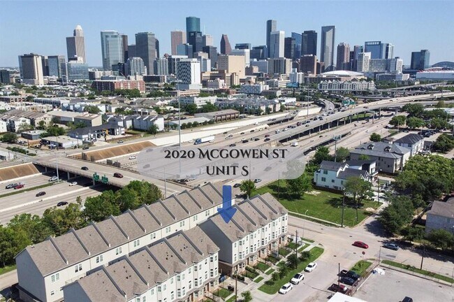 2020 McGowen St in Houston, TX - Building Photo - Building Photo