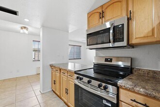 1017 E Redfield Rd in Tempe, AZ - Building Photo - Building Photo