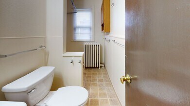 1120 4th St SE in Minneapolis, MN - Building Photo - Building Photo