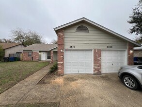8846 Meadow Range St in San Antonio, TX - Building Photo - Building Photo