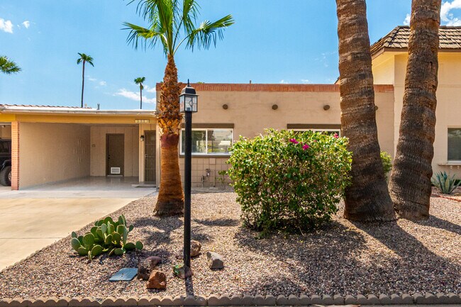 property at 7525 E Mariposa Dr