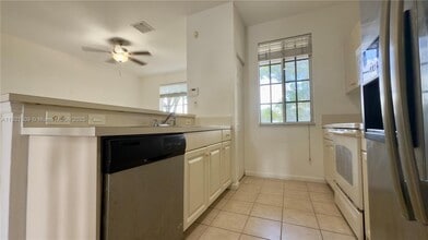 1109 Lucaya Dr in Riviera Beach, FL - Building Photo - Building Photo