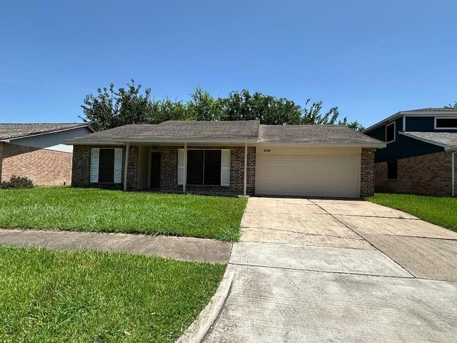 13910 Clark Towne Ln