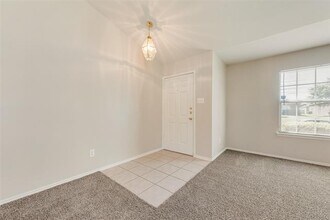 1217 Spring Water Dr in Lancaster, TX - Building Photo - Building Photo