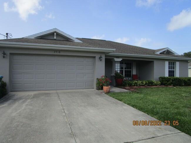 property at 2718 SW 3rd Ln