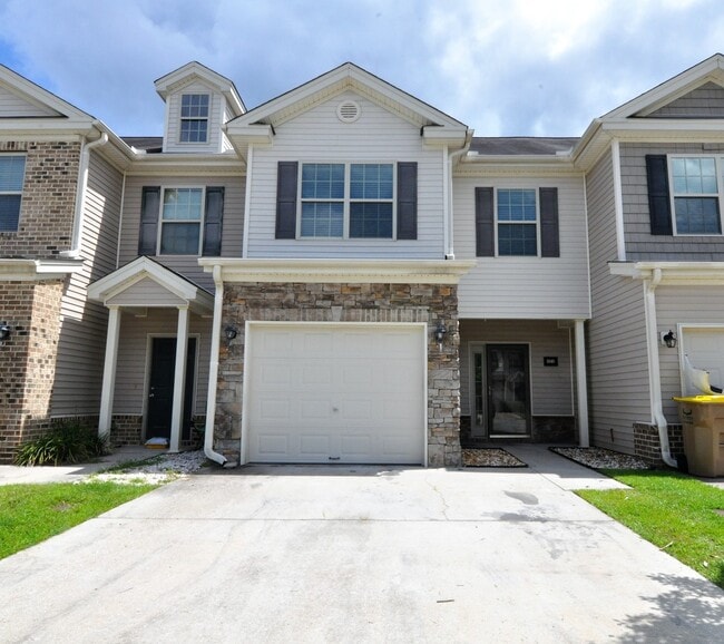 1040 Canyon Loop in Richmond Hill, GA - Building Photo - Building Photo