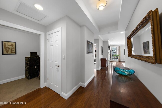 38 High Rock Ave, Unit 38 High Rock 4A in Saratoga Springs, NY - Building Photo - Building Photo