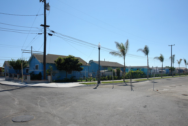 Cypress Trailer Park in Oxnard, CA - Foto de edificio - Building Photo