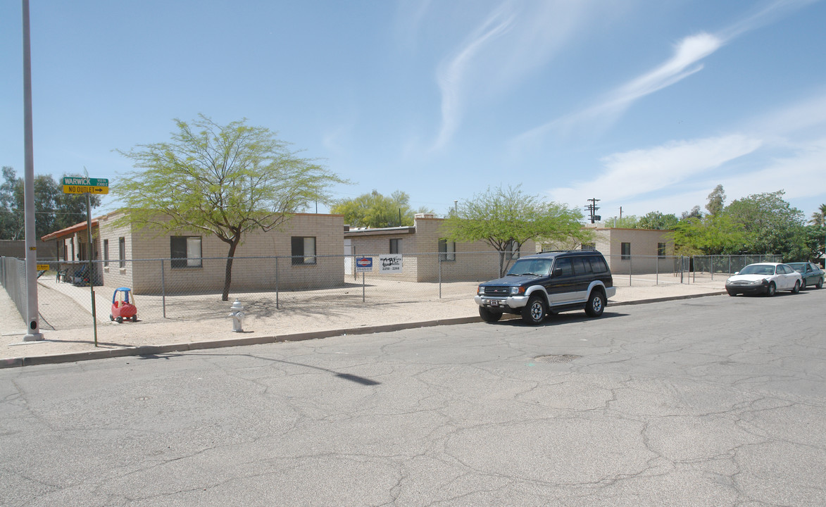 2250 E Warwick Vista in Tucson, AZ - Building Photo