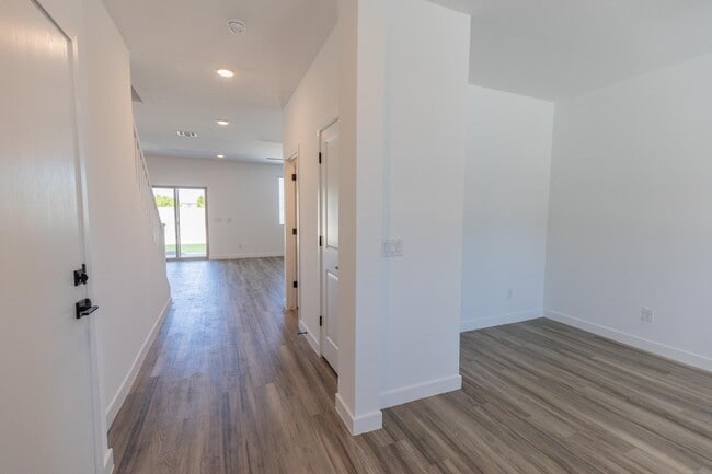 16976 W Diana Ave in Waddell, AZ - Building Photo - Building Photo