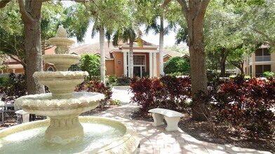 4102 Central Sarasota Pkwy in Sarasota, FL - Building Photo - Building Photo