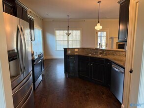 134 Somer Creek Ln in Huntsville, AL - Building Photo - Building Photo