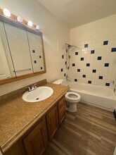 401 N Mumford St in Anchorage, AK - Building Photo - Building Photo